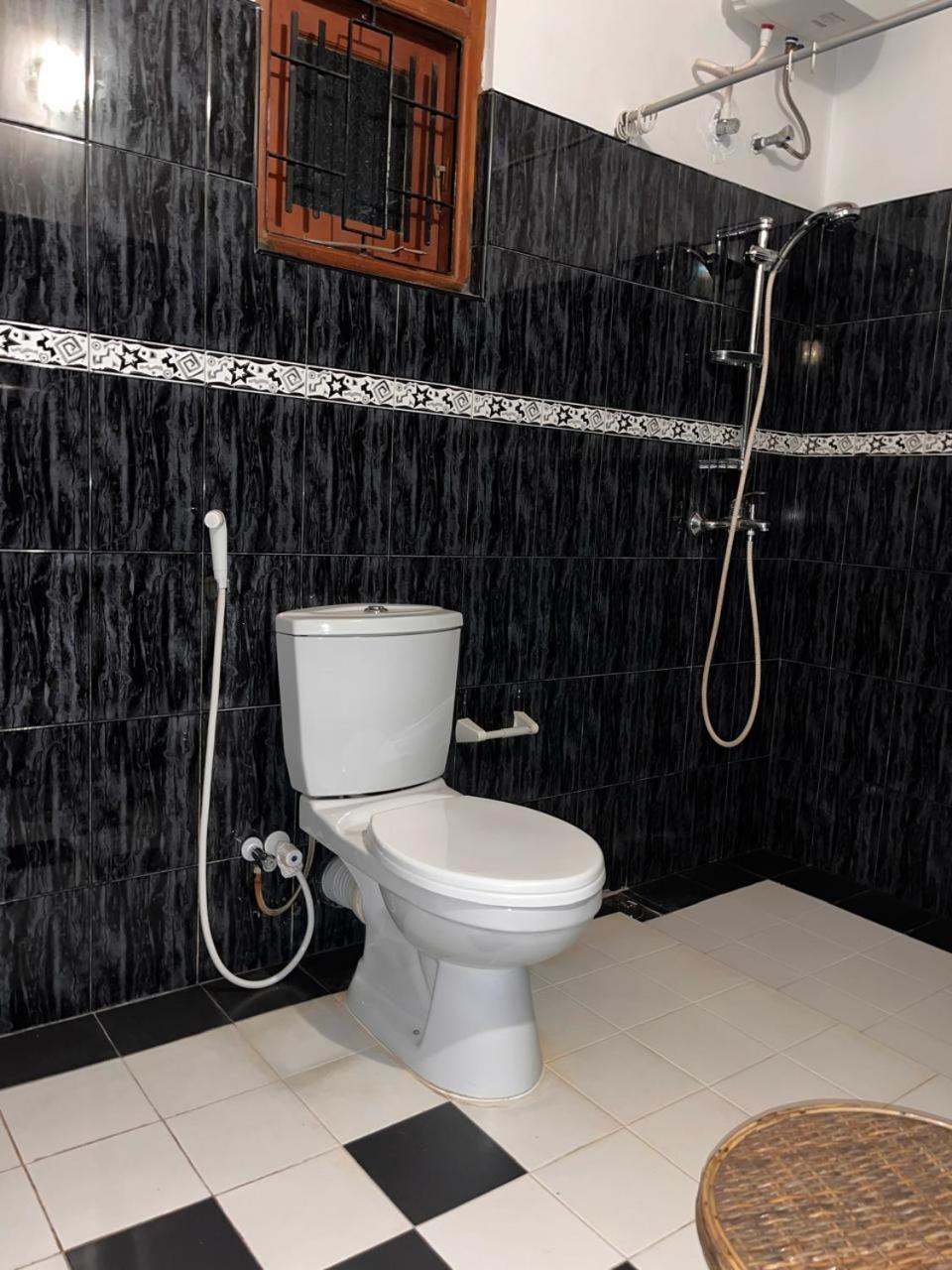 Ceylon Glory Hostel Negombo Zewnętrze zdjęcie