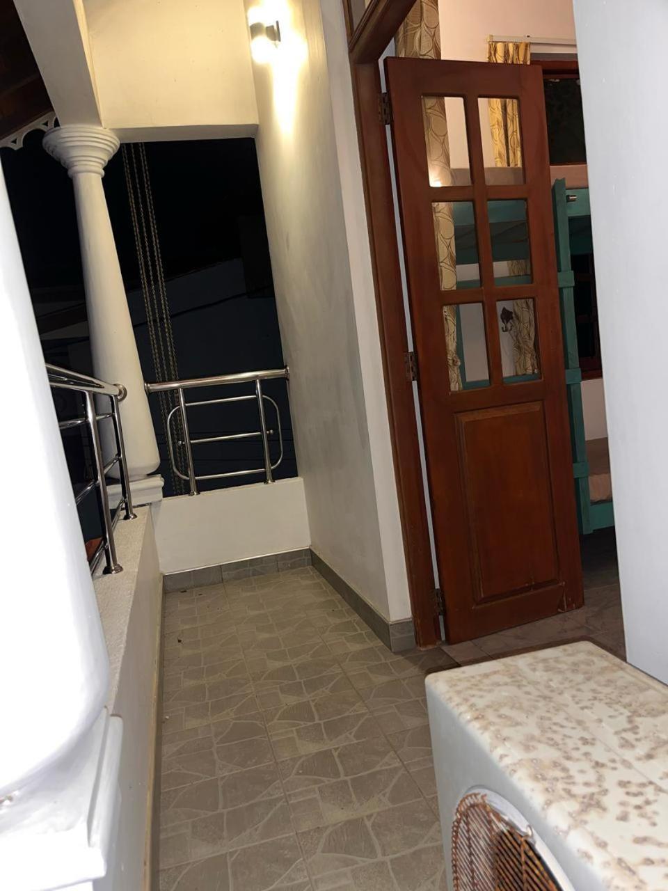 Ceylon Glory Hostel Negombo Zewnętrze zdjęcie